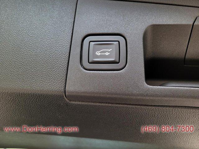 used 2018 Cadillac XT5 car, priced at $18,995