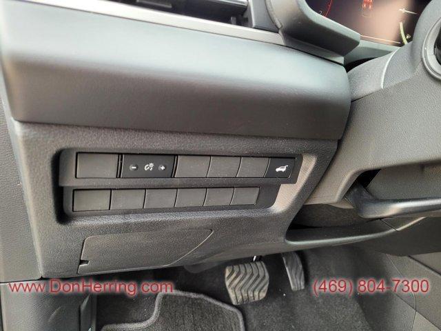 new 2025 Mitsubishi Outlander car, priced at $38,380