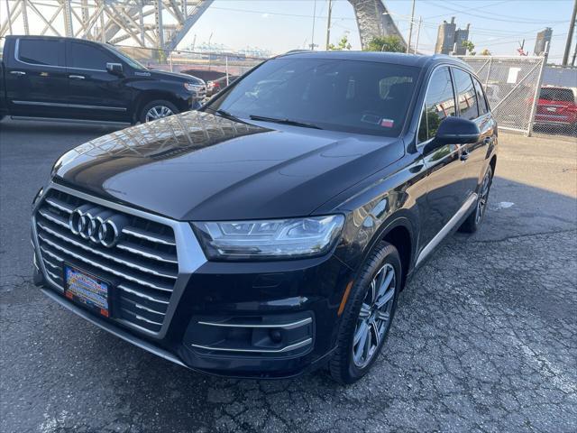 used 2017 Audi Q7 car, priced at $13,900