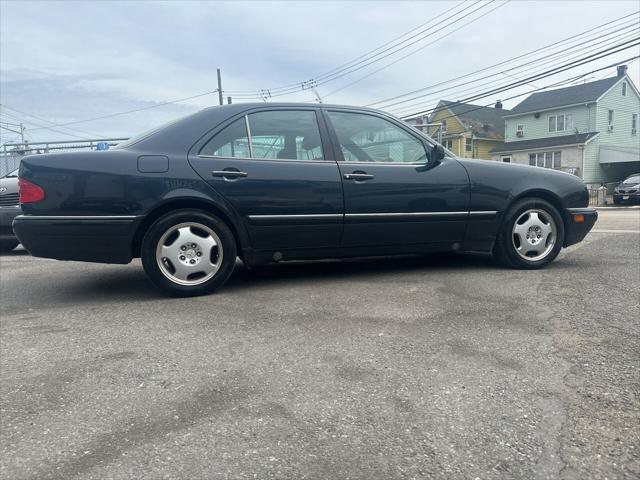 used 1997 Mercedes-Benz E-Class car, priced at $3,900