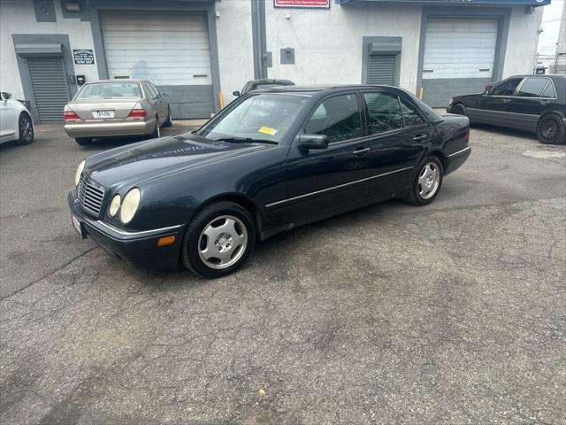 used 1997 Mercedes-Benz E-Class car, priced at $3,900