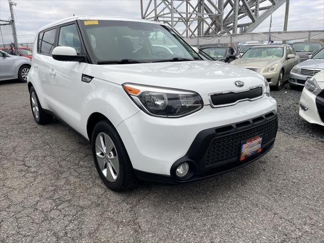 used 2015 Kia Soul car, priced at $9,800