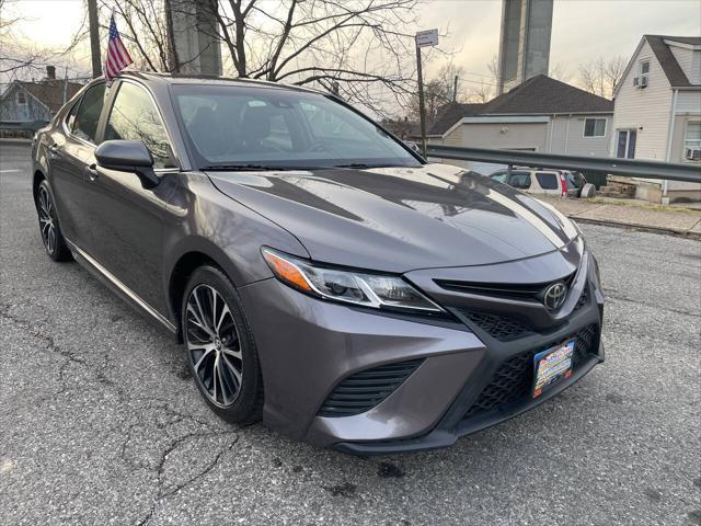 used 2018 Toyota Camry car, priced at $18,900