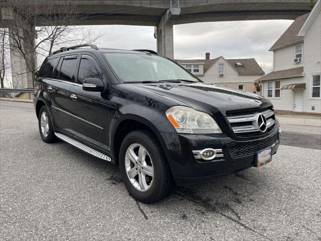 used 2007 Mercedes-Benz GL-Class car, priced at $7,900