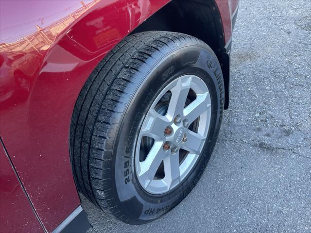 used 2015 GMC Acadia car, priced at $9,800