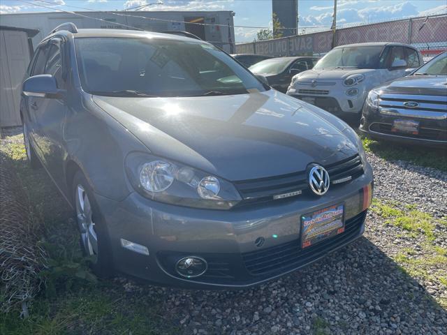 used 2013 Volkswagen Jetta SportWagen car, priced at $3,900