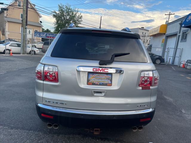 used 2007 GMC Acadia car, priced at $6,900