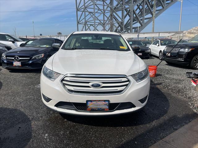 used 2015 Ford Taurus car, priced at $8,900