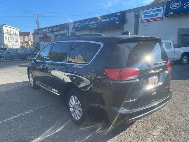 used 2017 Chrysler Pacifica car, priced at $14,900