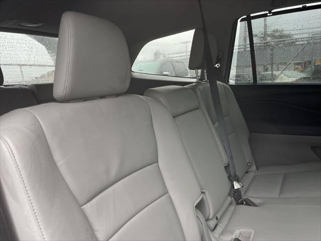 used 2016 Honda Pilot car, priced at $11,900