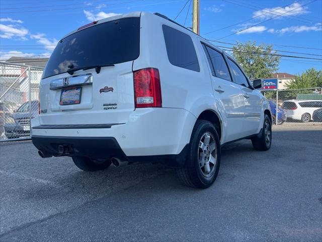 used 2011 Honda Pilot car, priced at $6,900