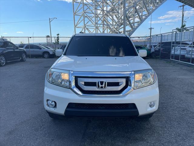 used 2011 Honda Pilot car, priced at $6,900