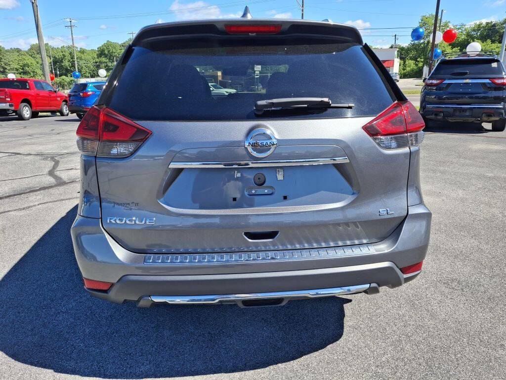 used 2018 Nissan Rogue car, priced at $16,425
