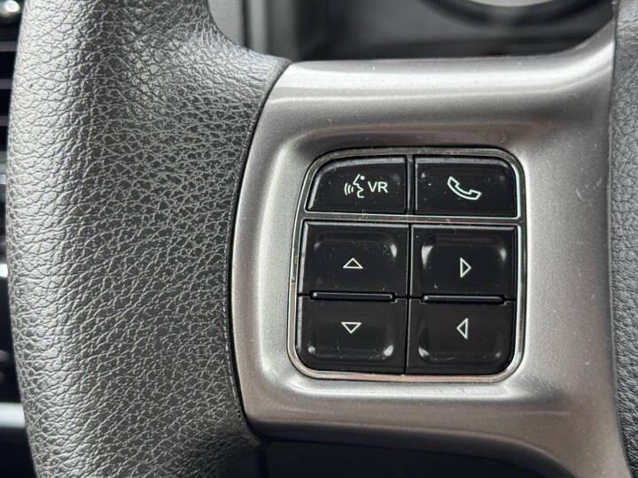 used 2021 Ram 1500 Classic car, priced at $28,988