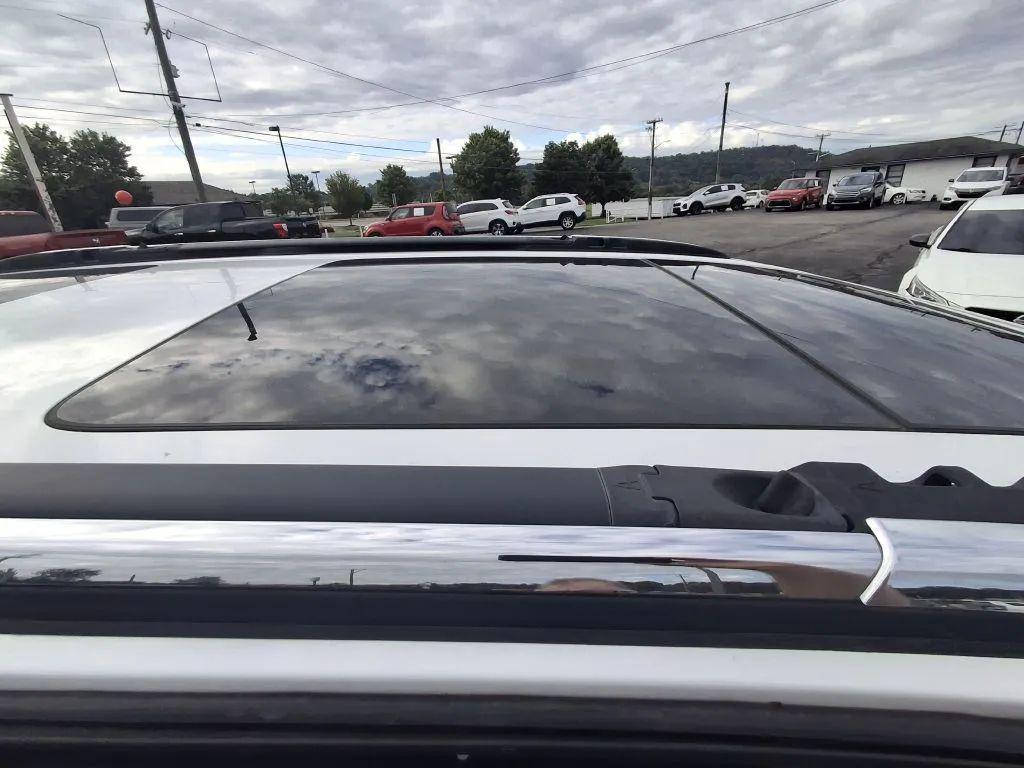 used 2019 Chrysler Pacifica car, priced at $19,588