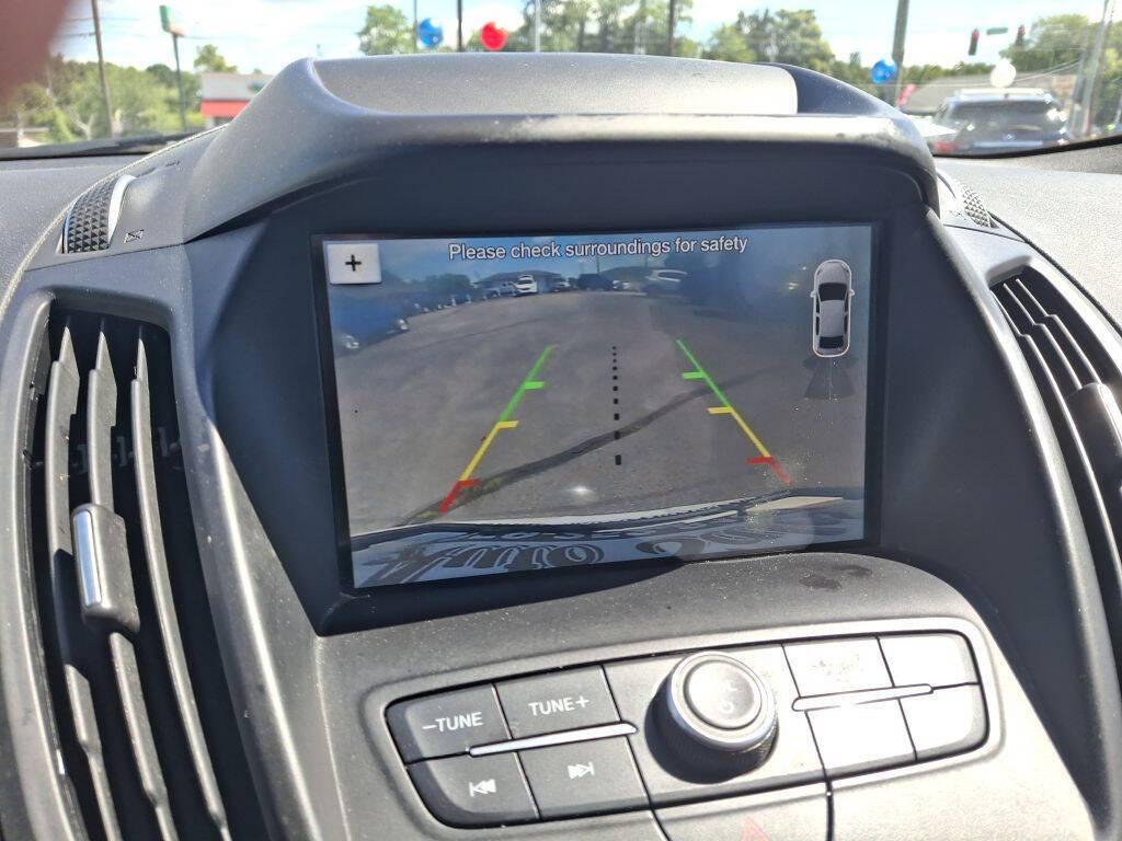 used 2019 Ford Escape car