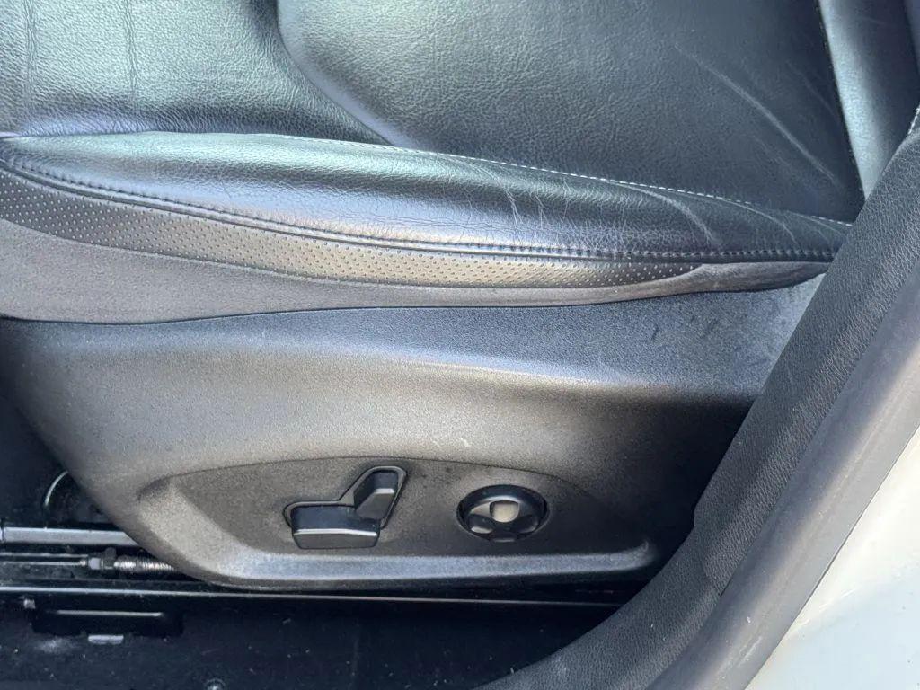 used 2018 Jeep Renegade car, priced at $18,050