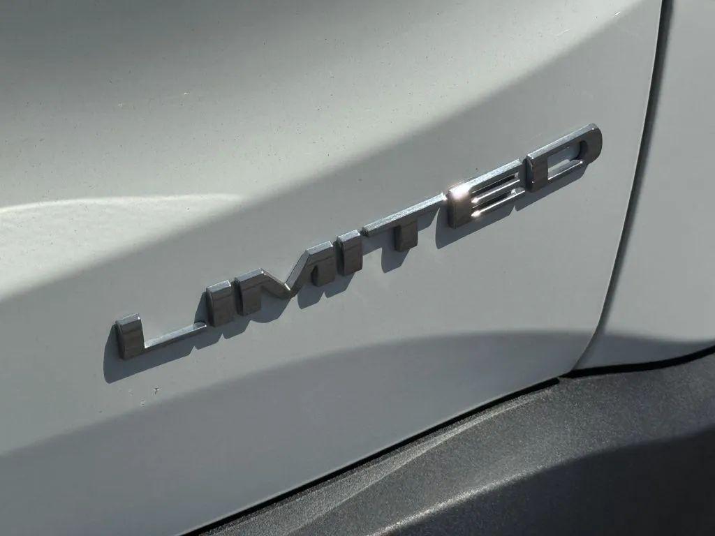 used 2018 Jeep Renegade car, priced at $18,050