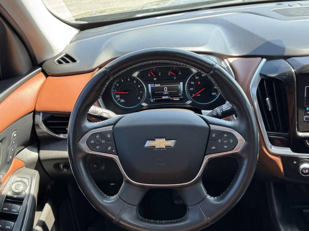 used 2018 Chevrolet Traverse car, priced at $20,200