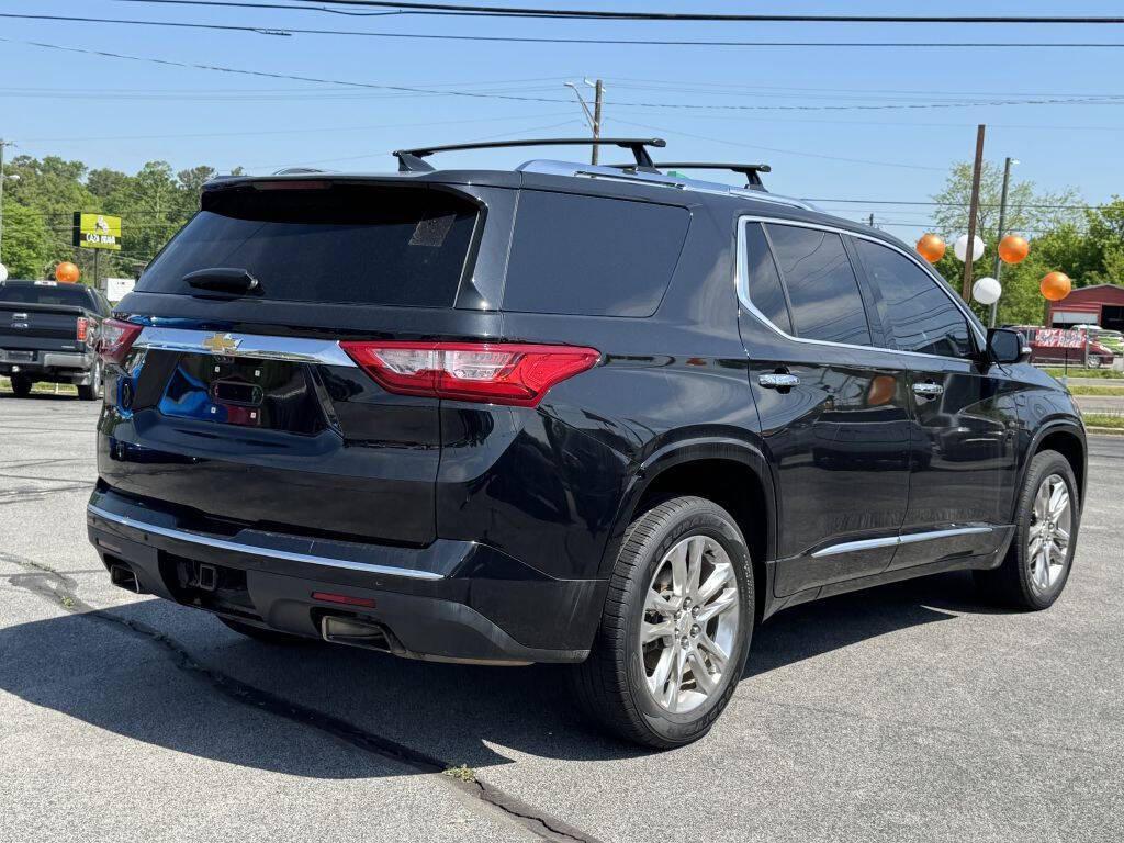 used 2018 Chevrolet Traverse car, priced at $20,200