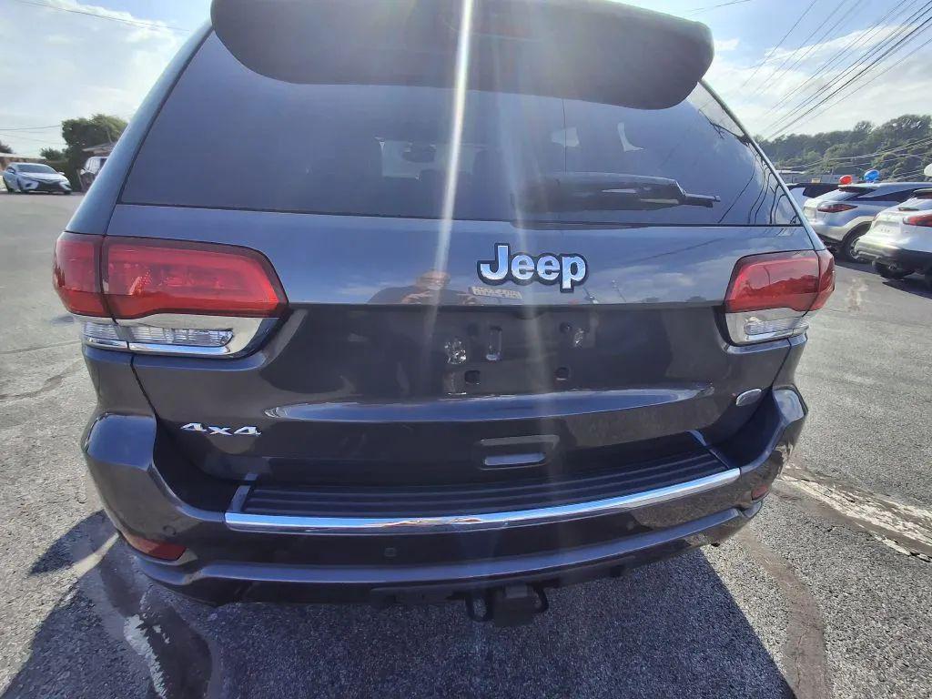 used 2021 Jeep Grand Cherokee car, priced at $32,999