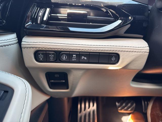 new 2025 Acura MDX car, priced at $70,250