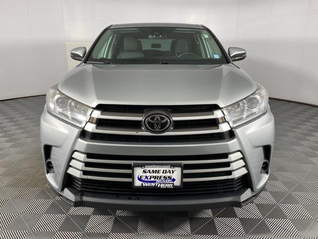 used 2019 Toyota Highlander car, priced at $23,349