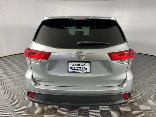 used 2019 Toyota Highlander car, priced at $23,349