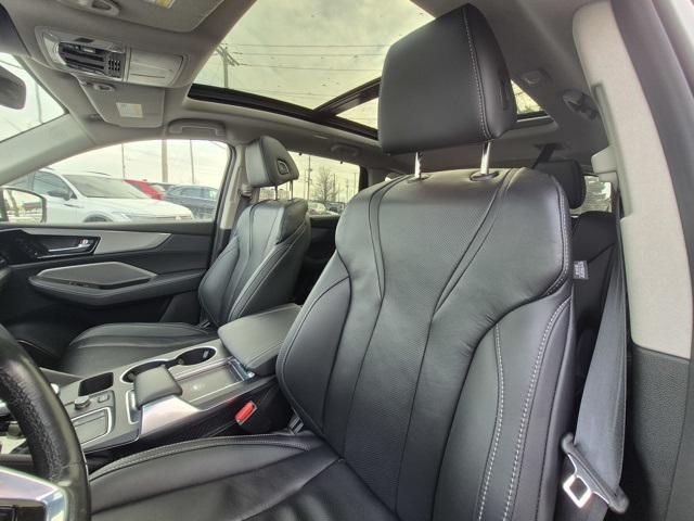 used 2023 Acura MDX car, priced at $47,710