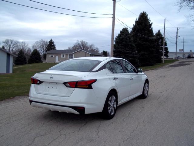 used 2021 Nissan Altima car, priced at $21,500