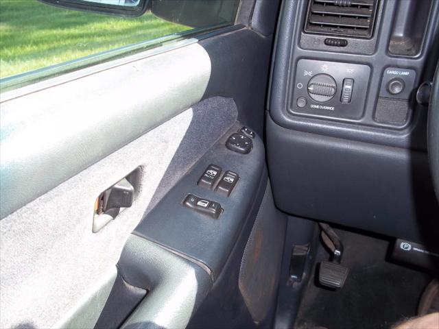 used 2001 Chevrolet Silverado 1500 car, priced at $5,995