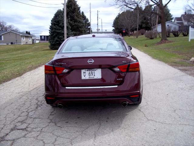 used 2023 Nissan Altima car, priced at $25,995