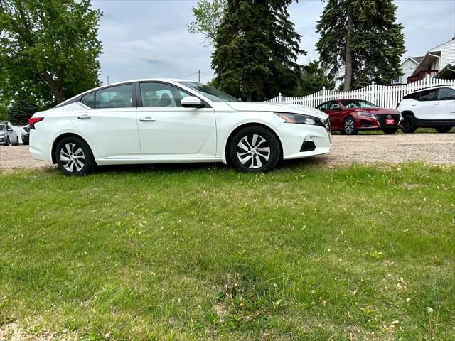 used 2022 Nissan Altima car, priced at $20,995
