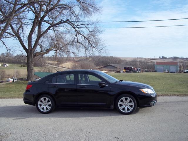 used 2013 Chrysler 200 car, priced at $8,995