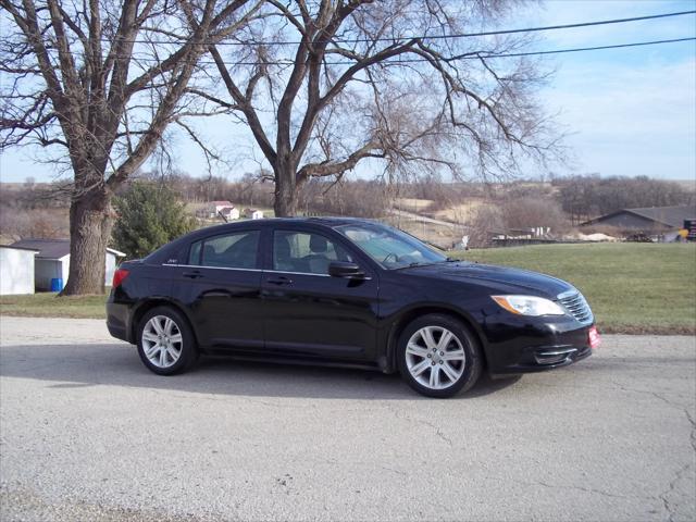 used 2013 Chrysler 200 car, priced at $8,995