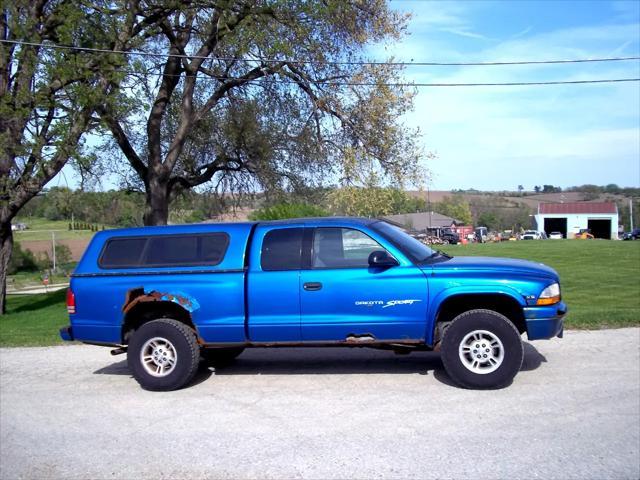 used 2000 Dodge Dakota car, priced at $3,850