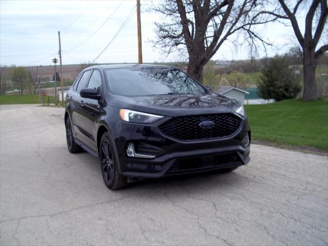 used 2022 Ford Edge car, priced at $29,500