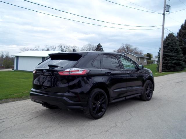 used 2022 Ford Edge car, priced at $29,500