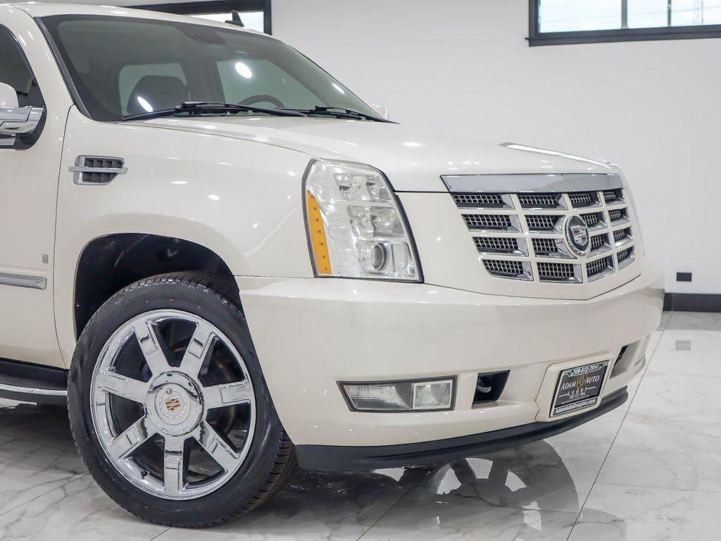 used 2007 Cadillac Escalade car, priced at $9,309