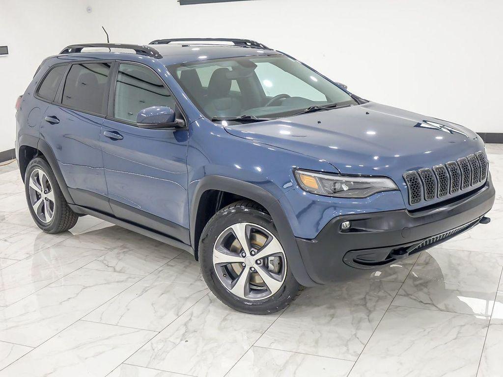 used 2020 Jeep Cherokee car, priced at $16,495