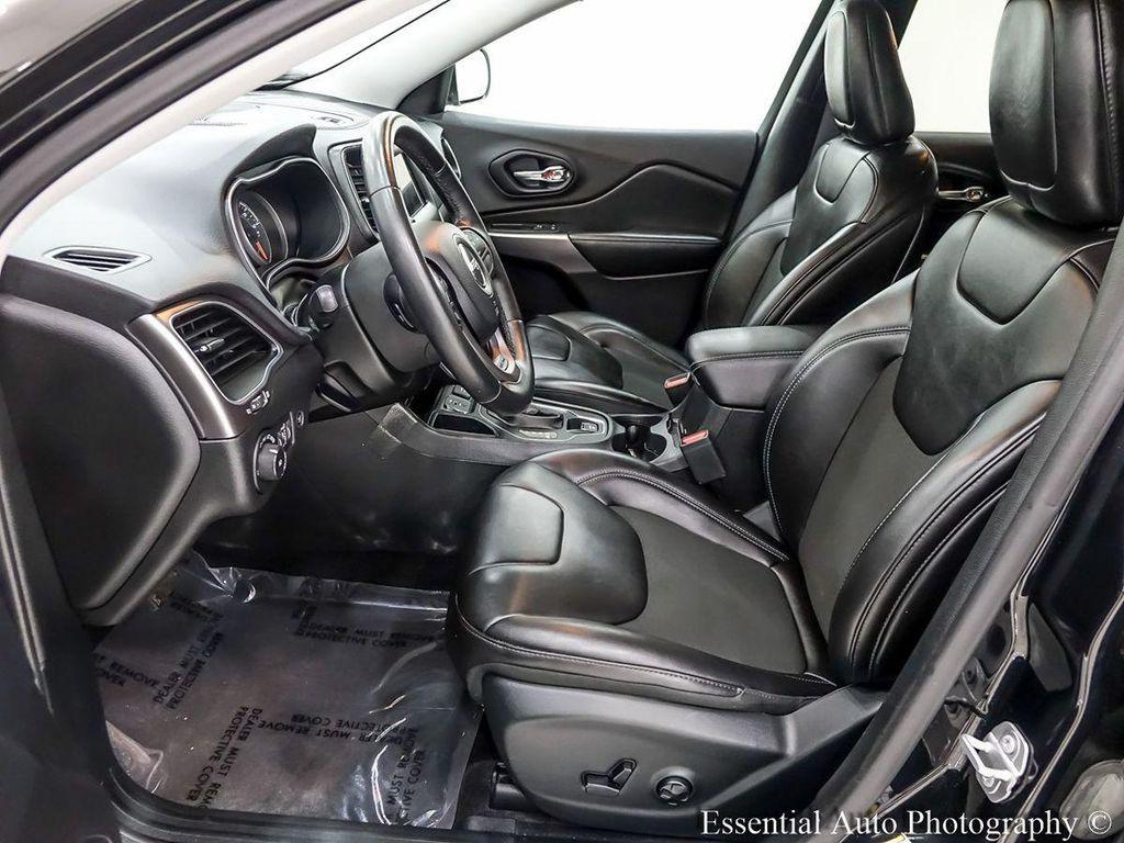 used 2019 Jeep Cherokee car, priced at $18,400