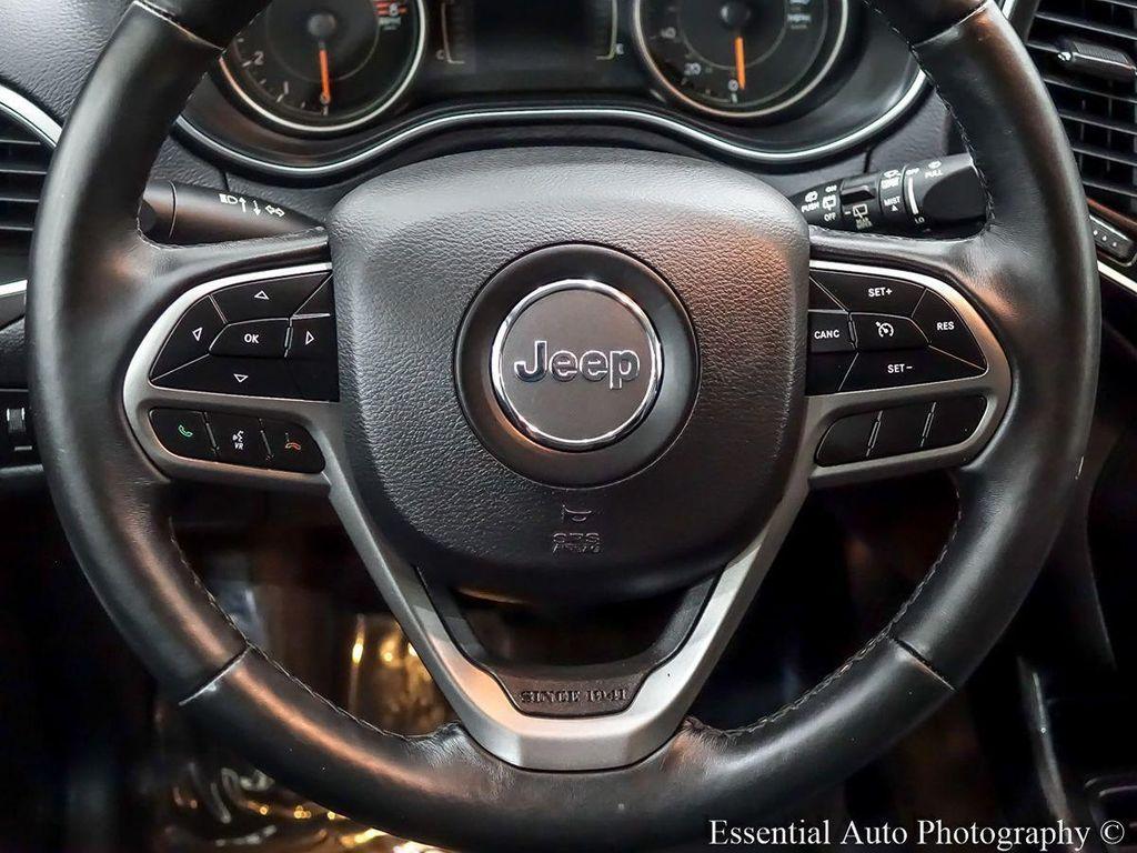 used 2019 Jeep Cherokee car, priced at $18,400