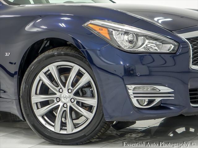 used 2016 INFINITI Q70 car, priced at $17,995