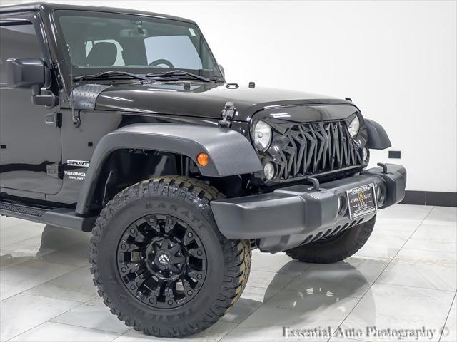 used 2015 Jeep Wrangler Unlimited car, priced at $18,424