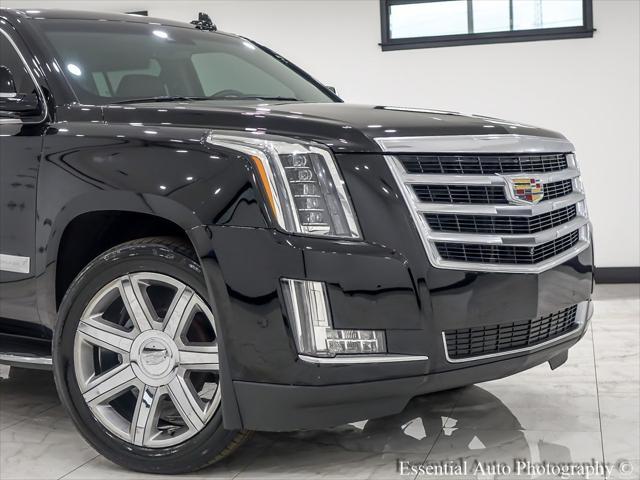 used 2019 Cadillac Escalade ESV car, priced at $24,995