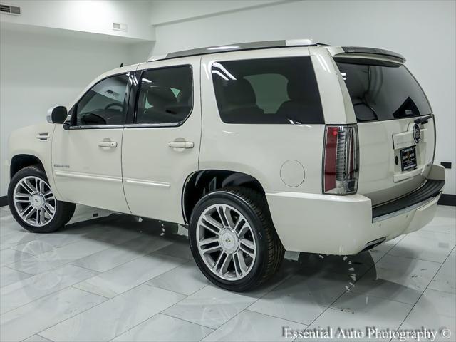 used 2014 Cadillac Escalade car, priced at $17,775