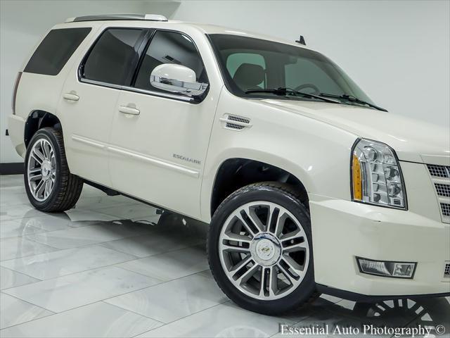 used 2014 Cadillac Escalade car, priced at $17,775