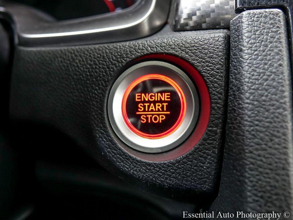used 2020 Honda Civic Si car, priced at $16,995