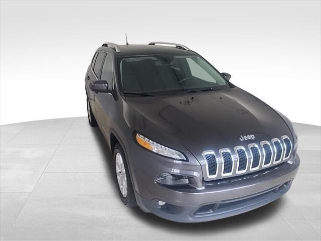 used 2016 Jeep Cherokee car, priced at $12,541