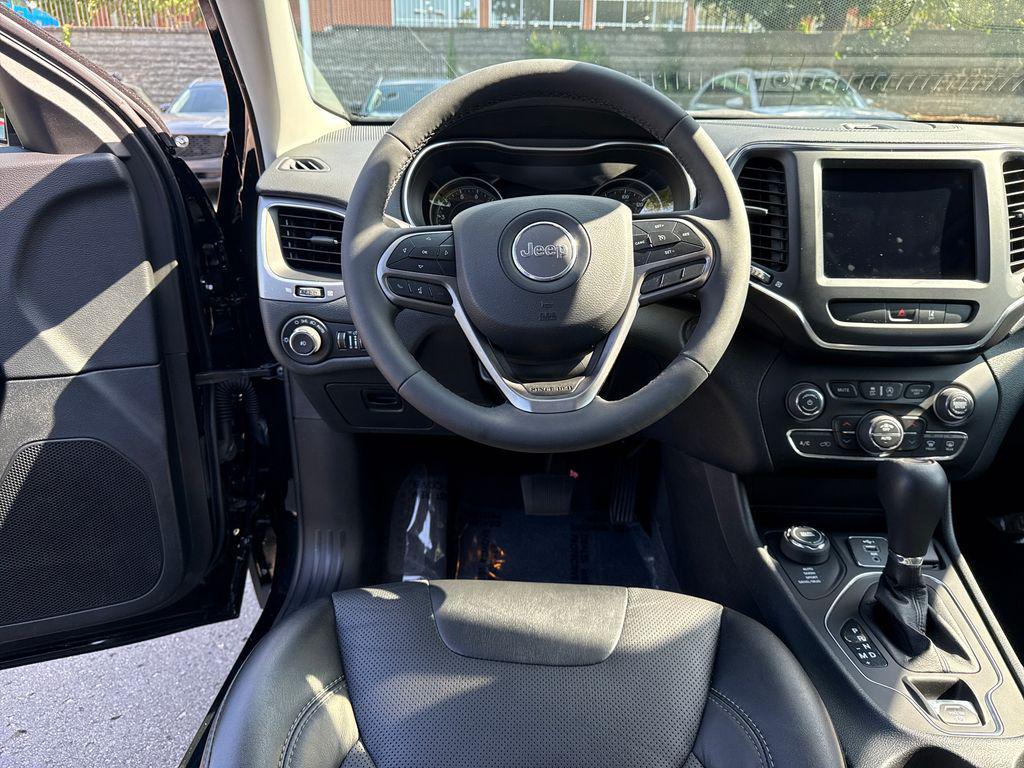 used 2022 Jeep Cherokee car, priced at $23,932